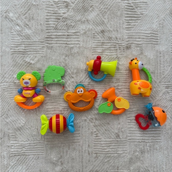 Amazon Owl Rattle Set - Picture 5 of 5